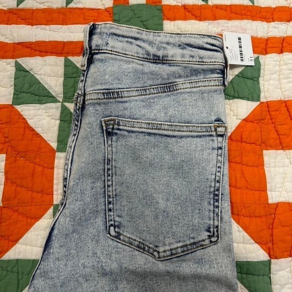 Like new without tags free people light wash high waisted skinny jeans size 31 - Picture 6 of 8